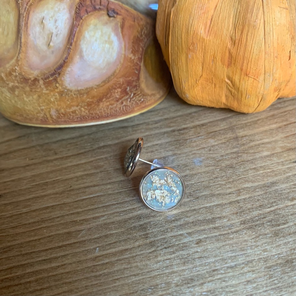 Sage green with gold highlights, in a gold colored stud earring, handmade, NWT